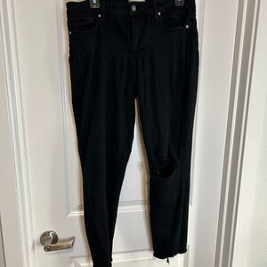 Women's Black Distressed Jeans